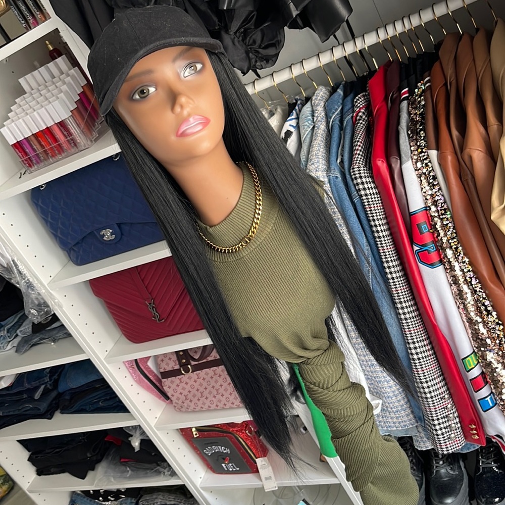 Quick Wig w/ Cap (Black Color)